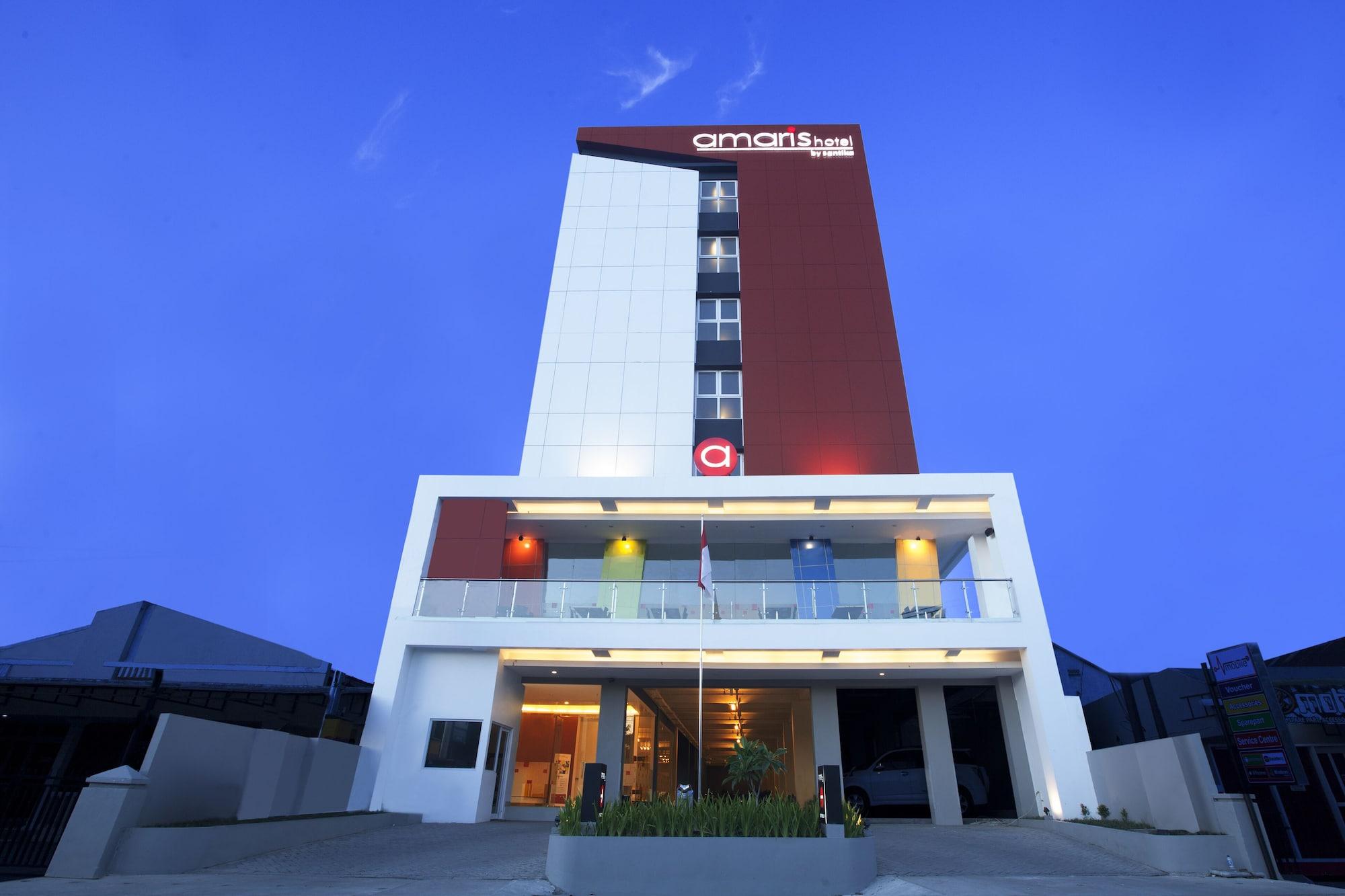 Amaris Hotel Dr. Susilo Grogol Jakarta Exterior foto