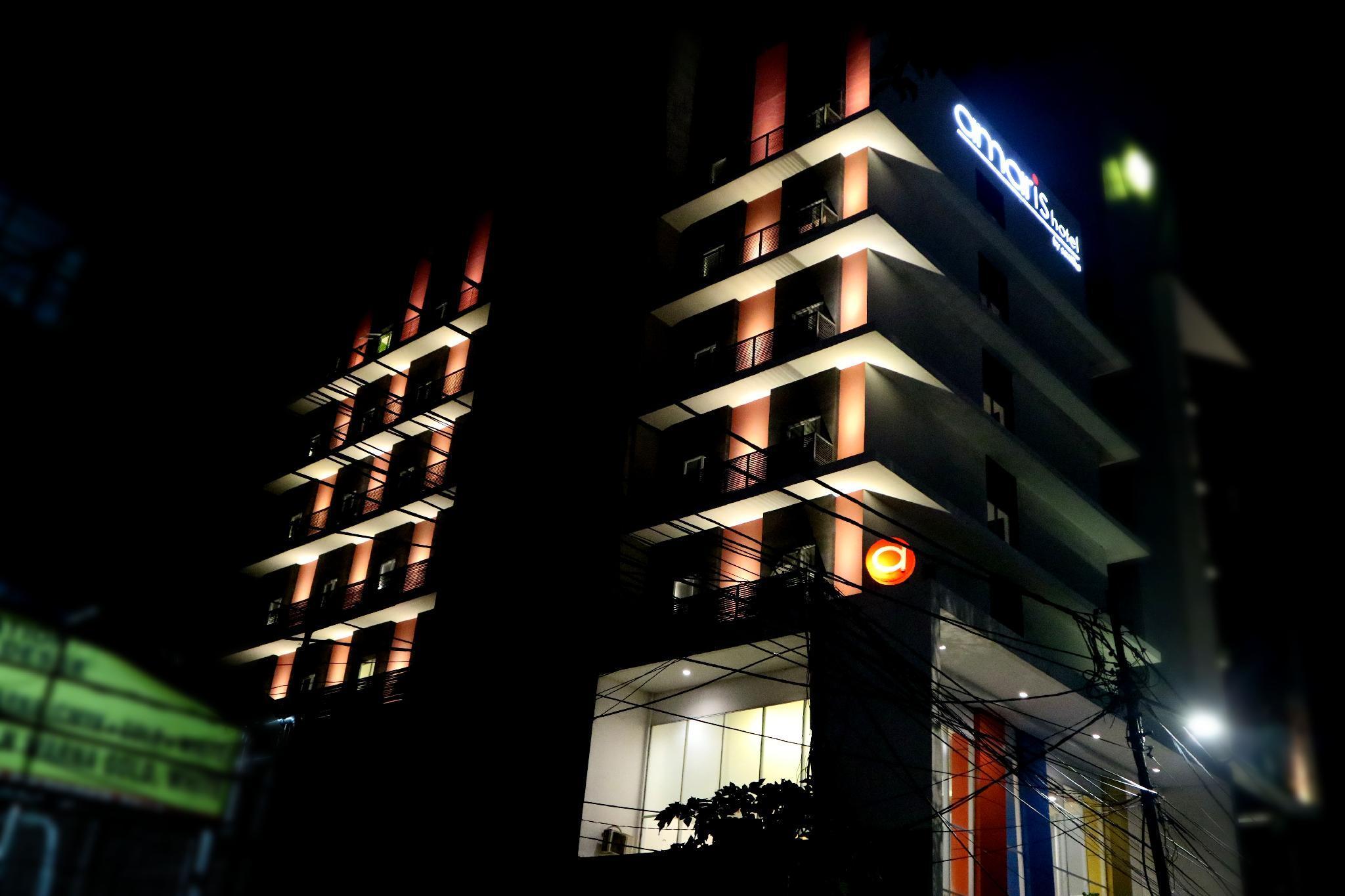 Amaris Hotel Dr. Susilo Grogol Jakarta Exterior foto