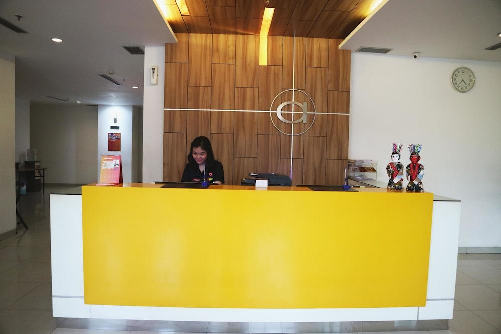 Amaris Hotel Dr. Susilo Grogol Jakarta Exterior foto